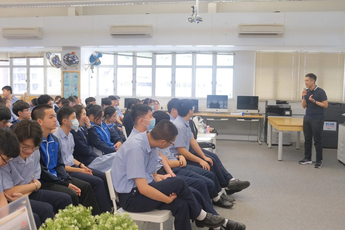 Youth Entrepreneurship Sharing | Una Founder Leo Invited to HHCKLA Buddhist Ching Kok Secondary School